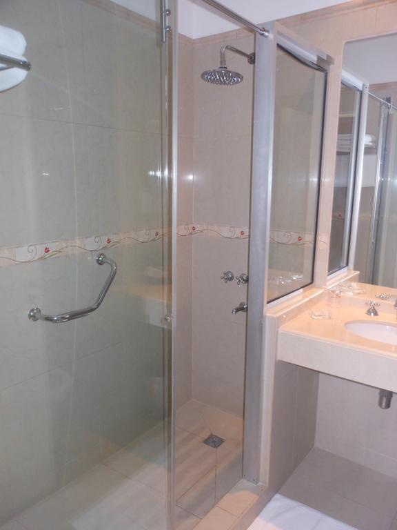 קוריאנטס Hotel Orly חדר תמונה