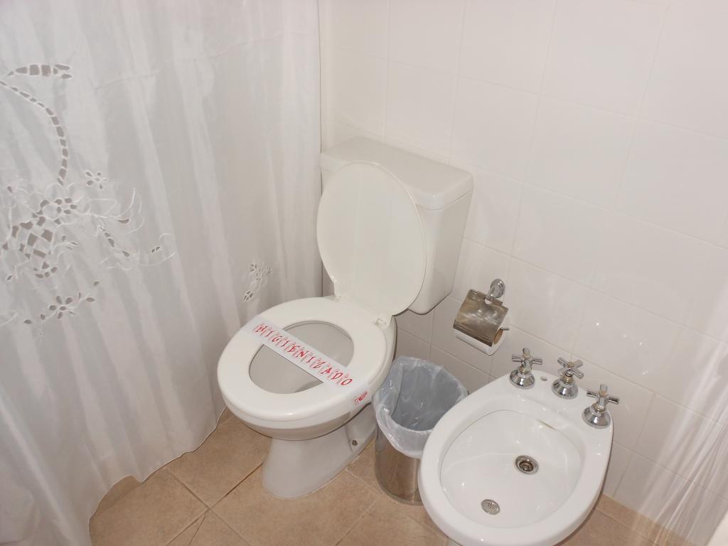 קוריאנטס Hotel Orly חדר תמונה