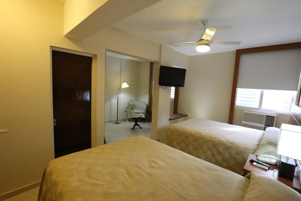 קוריאנטס Hotel Orly מראה חיצוני תמונה