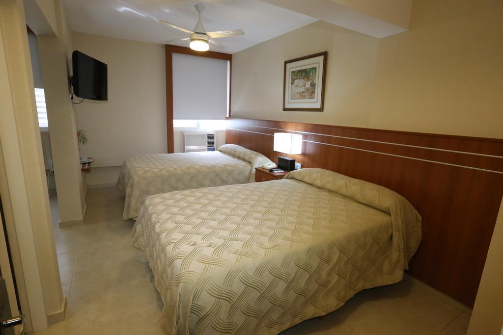 קוריאנטס Hotel Orly מראה חיצוני תמונה