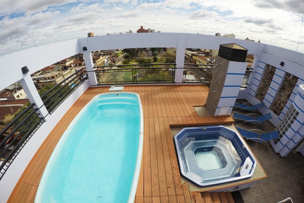 קוריאנטס Hotel Orly מראה חיצוני תמונה